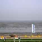 Strandburg, 4