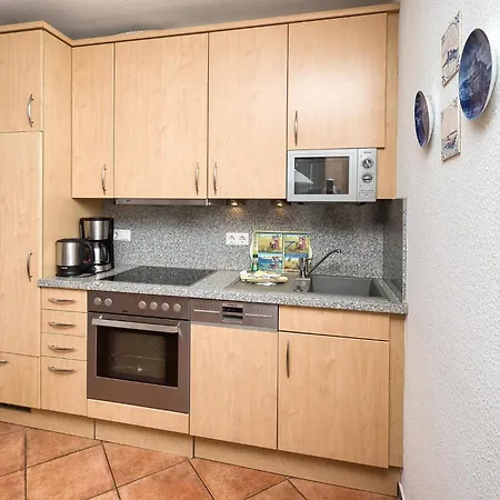 Strandburg, 4 * Duhnen